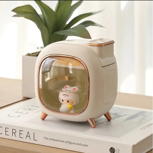 Beige Like New Humidifier Night Light with Cute Figurine - Picture 1 of 10
